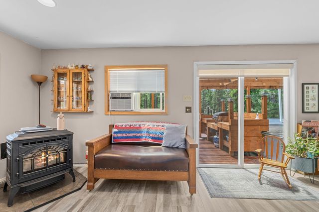 762 Mahoney Rd, Colville, WA 99114