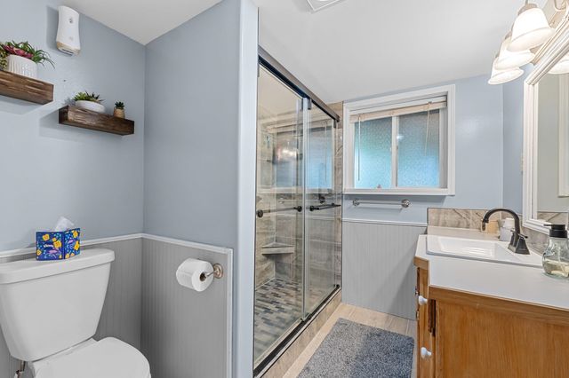 762 Mahoney Rd, Colville, WA 99114