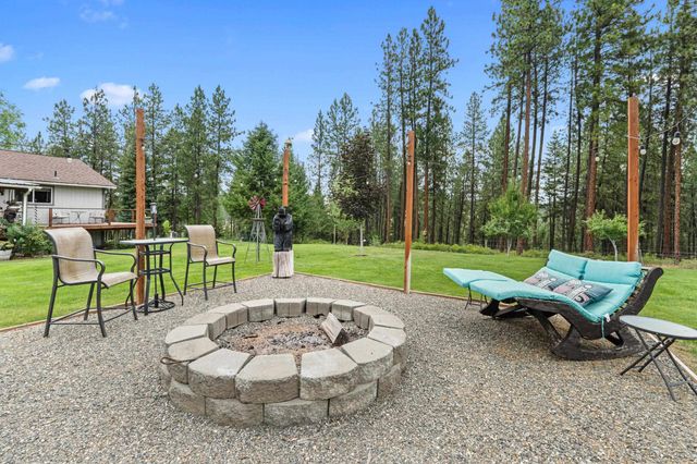762 Mahoney Rd, Colville, WA 99114