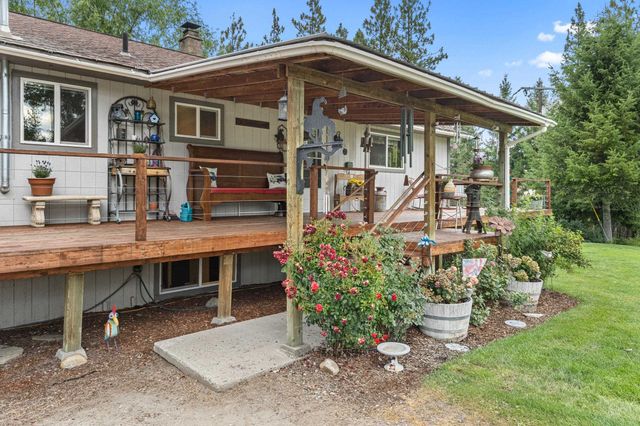 762 Mahoney Rd, Colville, WA 99114