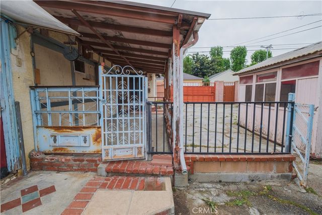 5828 Canobie Ave, Whittier, CA 90601