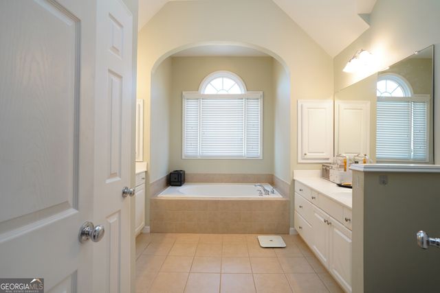 262 Vinings Retreat View, Mableton, GA 30126