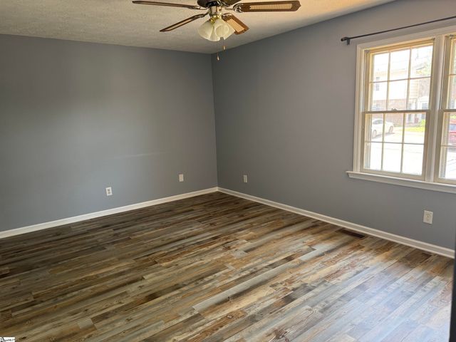 101 Fernridge Drive, Spartanburg, SC 29307