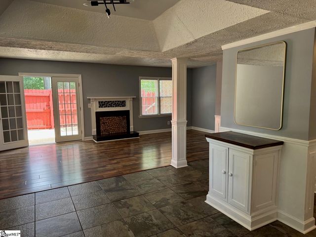101 Fernridge Drive, Spartanburg, SC 29307