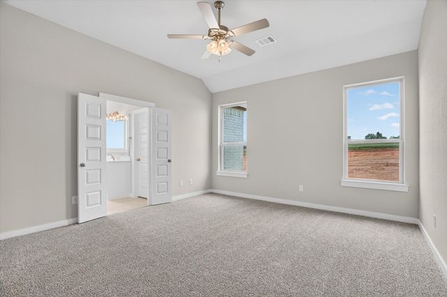 504 Clifton Court, Springtown, TX 76082