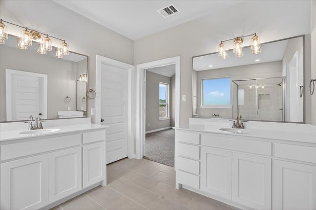 504 Clifton Court, Springtown, TX 76082
