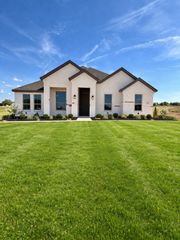 504 Clifton Court, Springtown, TX 76082