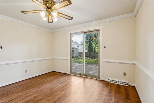 416 Woodberry DR, Chesapeake, VA 23322