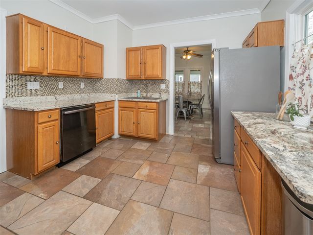 213 E Cass Street, Schoolcraft, MI 49087