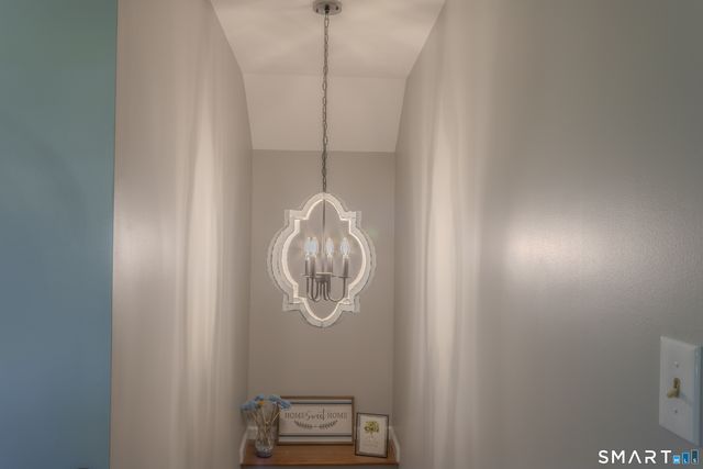 708 Park Avenue, Windsor, CT 06095