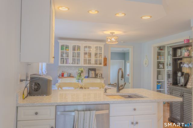 708 Park Avenue, Windsor, CT 06095