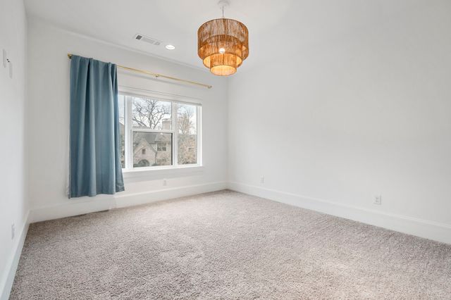 6127 Lakeshore Drive, Dallas, TX 75214