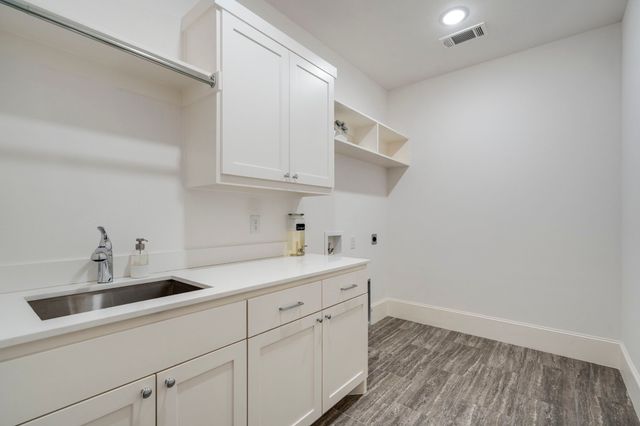 6127 Lakeshore Drive, Dallas, TX 75214