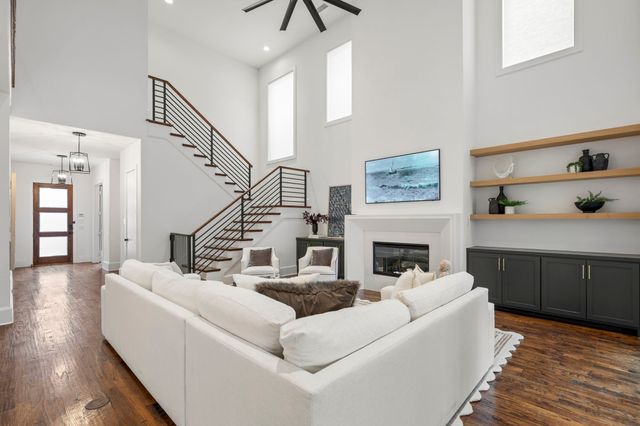 6127 Lakeshore Drive, Dallas, TX 75214