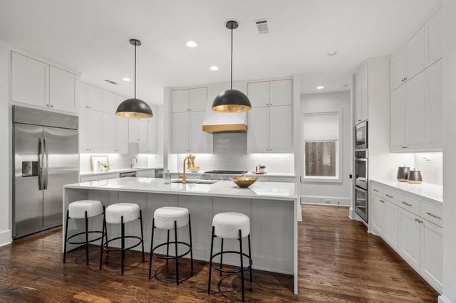 6127 Lakeshore Drive, Dallas, TX 75214