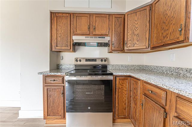 212 N Adams Street, Festus, MO 63028