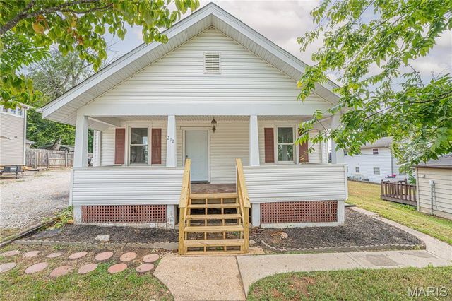 212 N Adams Street, Festus, MO 63028