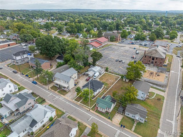 212 N Adams Street, Festus, MO 63028