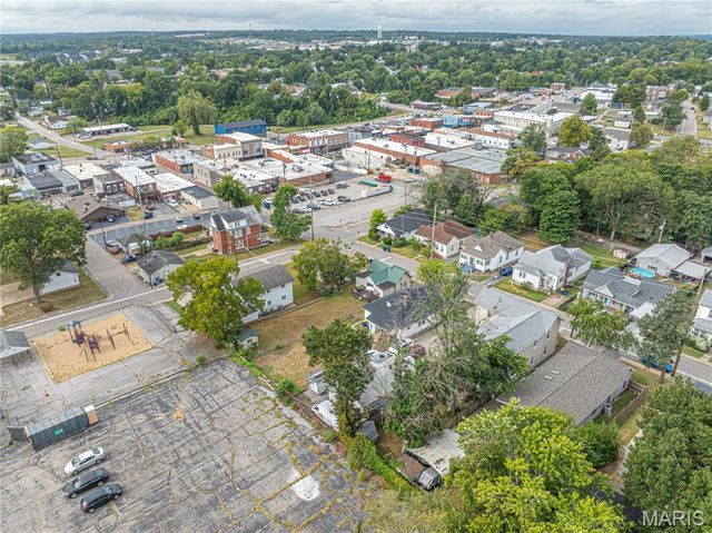 212 N Adams Street, Festus, MO 63028