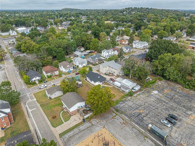 212 N Adams Street, Festus, MO 63028