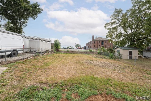 212 N Adams Street, Festus, MO 63028