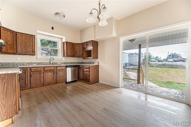 212 N Adams Street, Festus, MO 63028