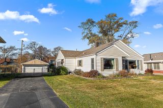 10736 Moody Avenue, Chicago Ridge, IL 60415