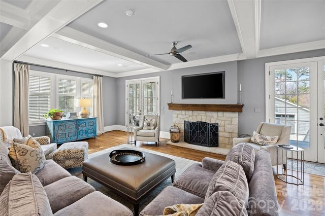 1407 Lilac Road, Charlotte, NC 28209