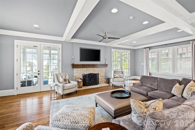 1407 Lilac Road, Charlotte, NC 28209