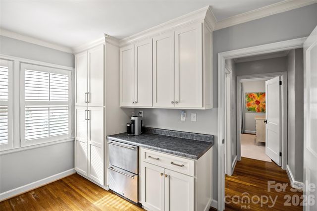 1407 Lilac Road, Charlotte, NC 28209