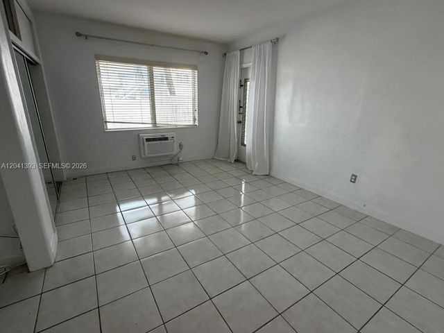 641 Espanola Way 3, Miami Beach, FL 33139