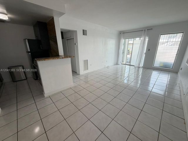 641 Espanola Way 3, Miami Beach, FL 33139