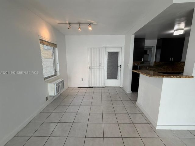 641 Espanola Way 3, Miami Beach, FL 33139