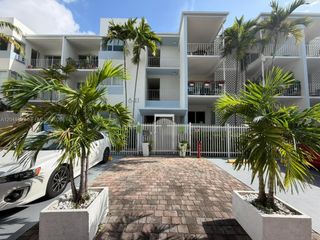 641 Espanola Way 3, Miami Beach, FL 33139