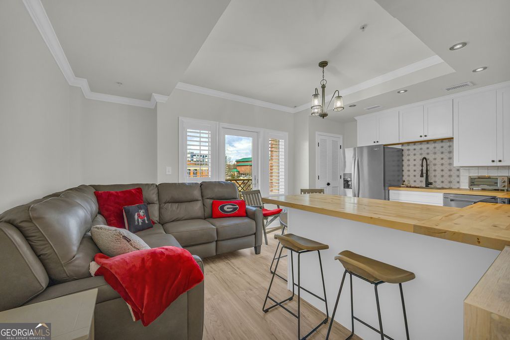 755 E Broad Street 803, Athens, GA 30601 — photo 2