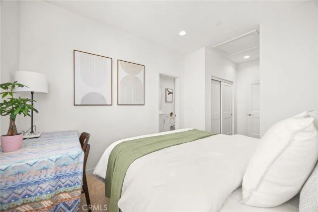 107 Tenor, Irvine, CA 92618