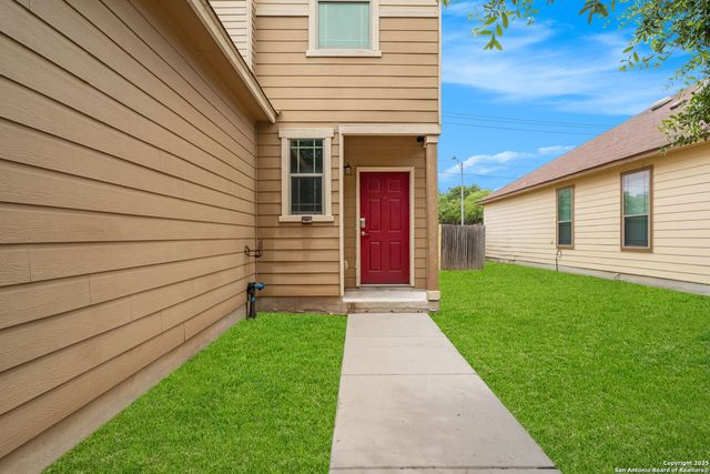 8811 Adhinger, San Antonio, TX 78245