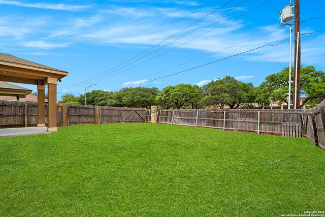 8811 Adhinger, San Antonio, TX 78245