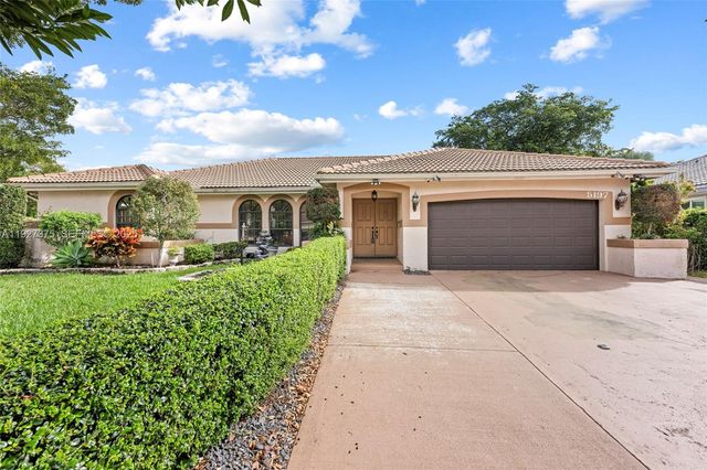 5197 NW 58th Ter, Coral Springs, FL 33067