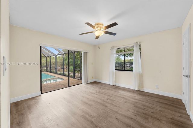 5197 NW 58th Ter, Coral Springs, FL 33067