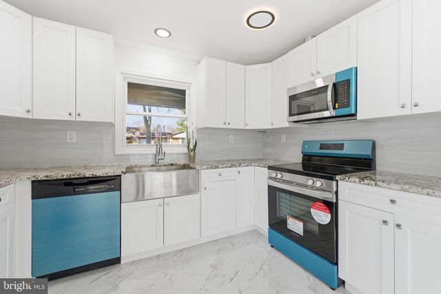 64 GAMEWELL LN, Willingboro, NJ 08046