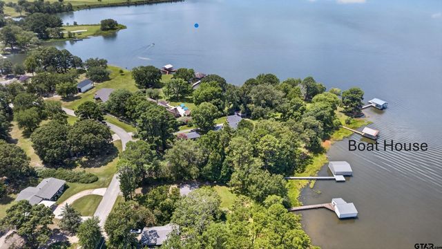 18012 W Lakeview Dr, Troup, TX 75789