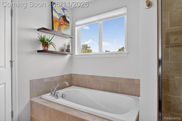 14172 Burlwood Lane, Van Buren, MI 48111