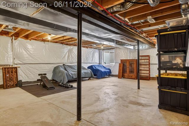 14172 Burlwood Lane, Van Buren, MI 48111