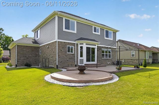 14172 Burlwood Lane, Van Buren, MI 48111