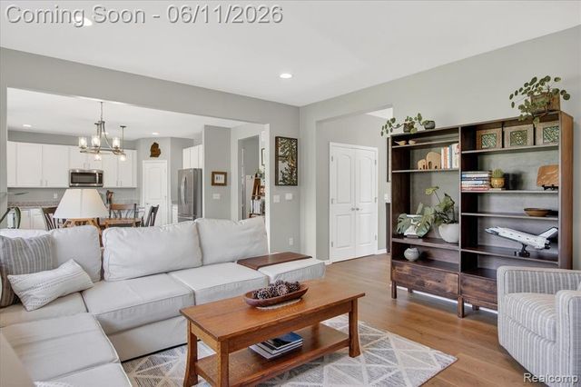 14172 Burlwood Lane, Van Buren, MI 48111
