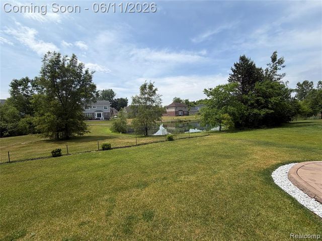 14172 Burlwood Lane, Van Buren, MI 48111