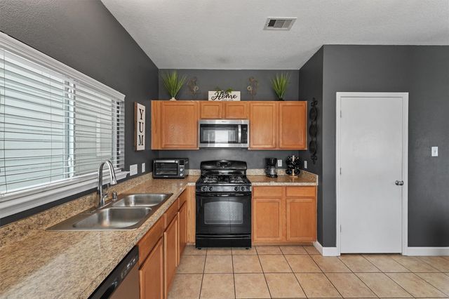 19410 Green Chase Lane, Houston, TX 77073