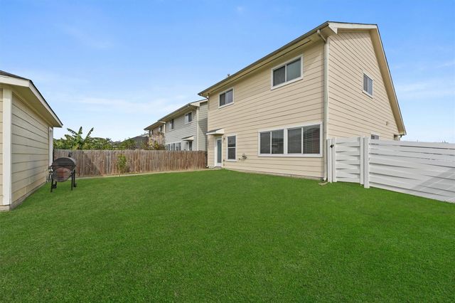 19410 Green Chase Lane, Houston, TX 77073