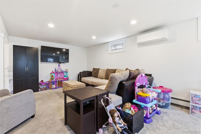 39 Benjamin Road, Mahopac, NY 10541